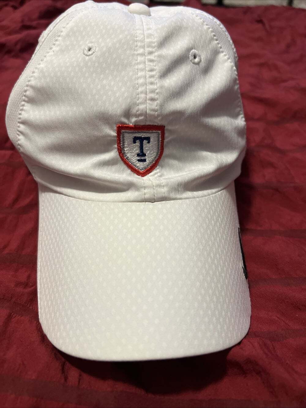 Nike Men's Heritage 86 White Golf Cap Strapback Adjustable Hat T Logo